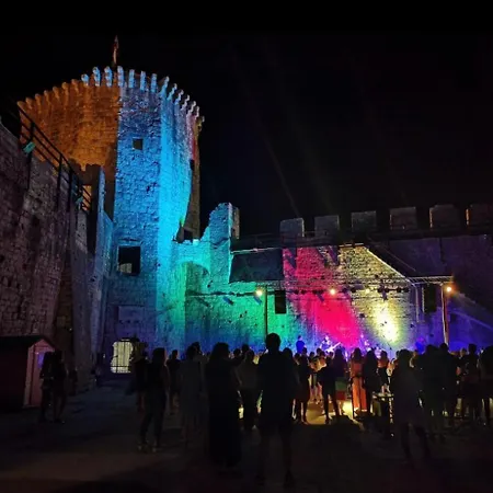 아파트 Betty's Luxus - 2 Pools *