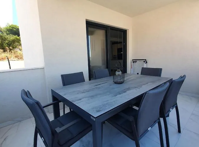 Betty's Luxus - 2 Pools Trogir