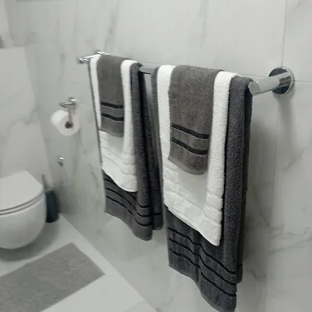 Betty's Luxus - 2 Pools Apartamento