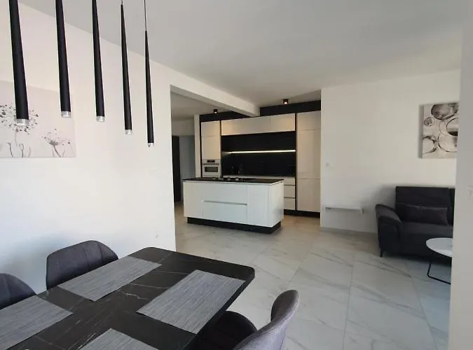 Betty's Luxus - 2 Pools *