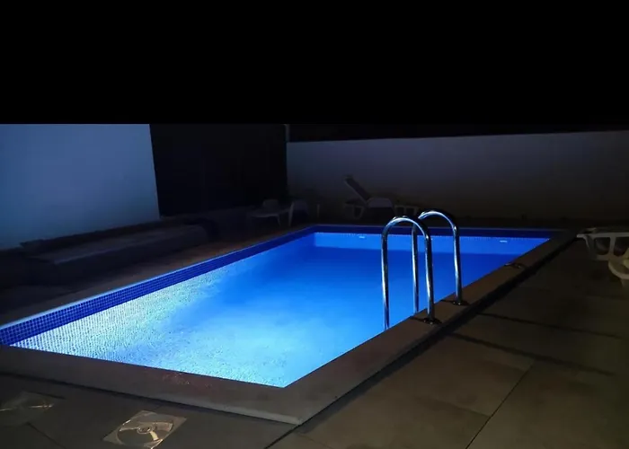 Betty's Luxus - 2 Pools * تروغير